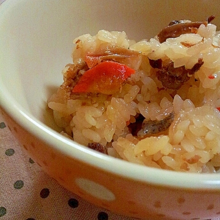 炊き込みご飯の素にプラス具材で おかずご飯 レシピ 作り方 By ラズベリっち 楽天レシピ 炊き込みご飯の素にプラス具材で おかずご飯 レシピ 作り方 By ラズベリっち 楽天レシピ